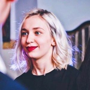 Meet your Posher, Antonia